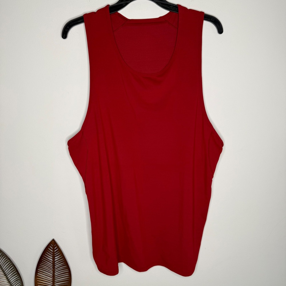 Lululemon Fast and Free Singlet Mens Large Red Running Tank Top Reflective Logo